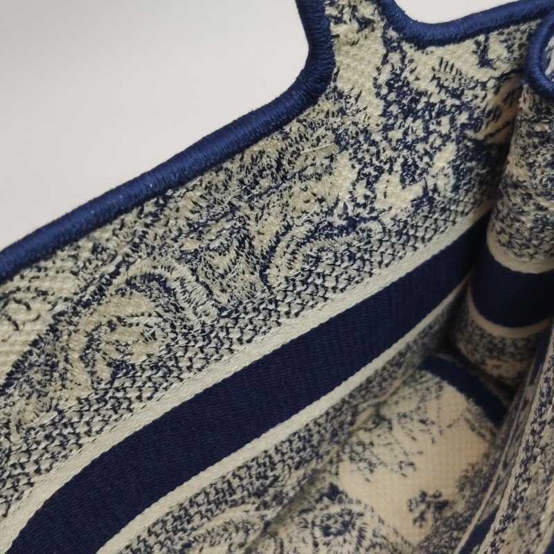 Dior Book Tote迷你帆布字母Logo手提包-9