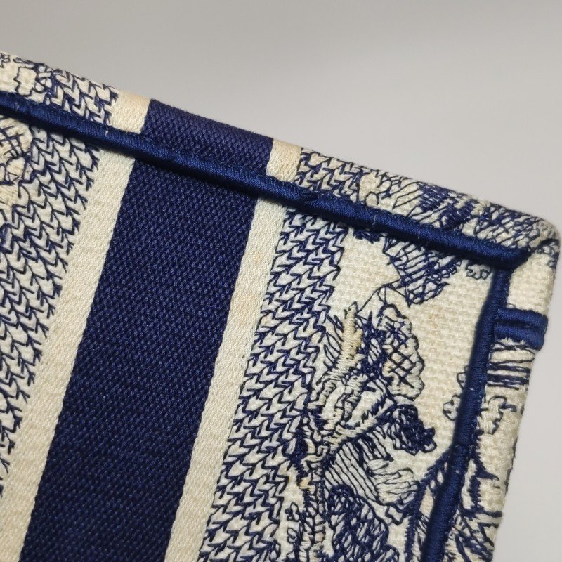 Dior Book Tote迷你帆布字母Logo手提包-13