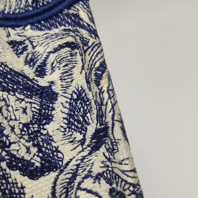 Dior Book Tote迷你帆布字母Logo手提包-14