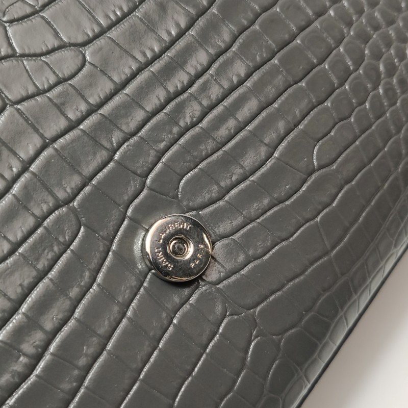 Saint Laurent Kate凱特包中型牛皮鱷魚紋YSL標誌肩背包-11