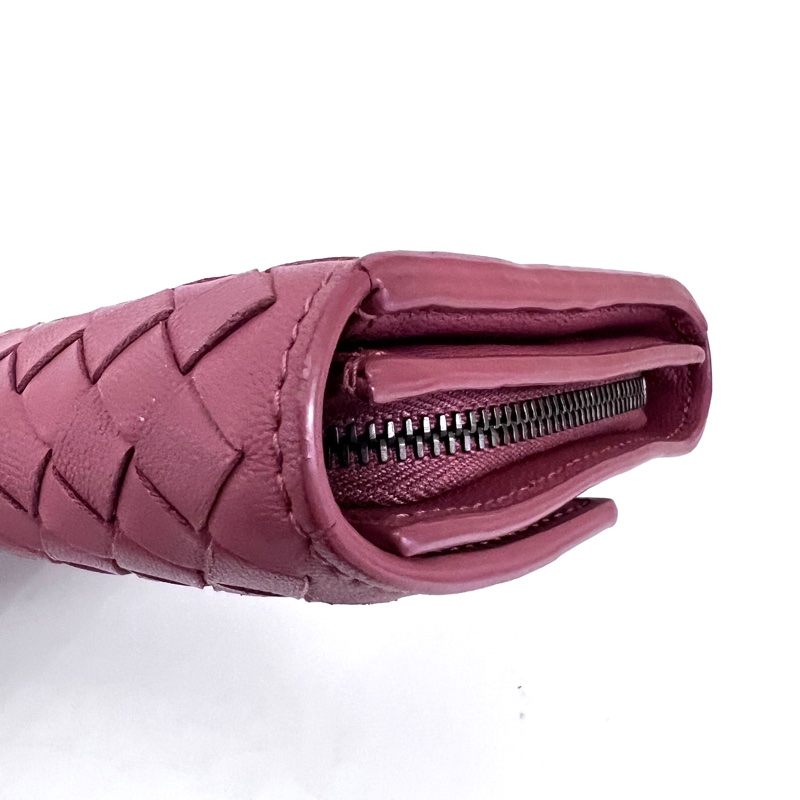 BV乾燥玫瑰粉羊皮下蓋8卡長夾-7