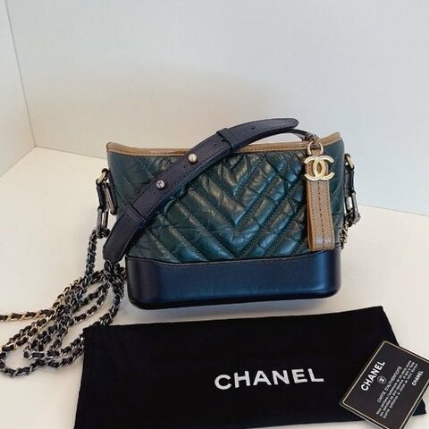 香奈兒/Chanel Gabrielle V紋三色拼色 小號鏈條肩背包