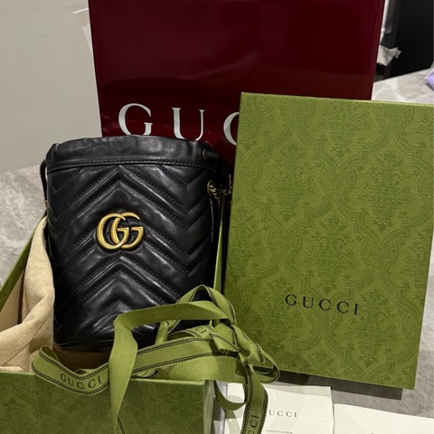 Gucci 馬夢水桶包🤎99成新/全配（保卡 防塵袋 盒子 紙袋）