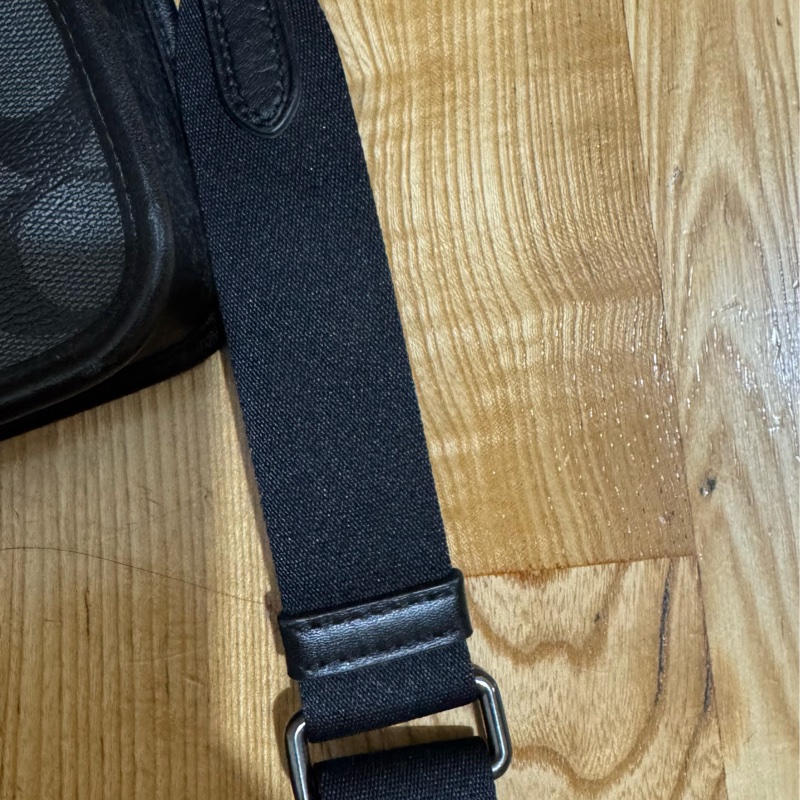 COACH 男斜背包-5