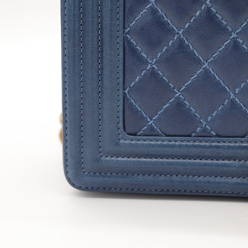 （配件超級齊全♥️）Chanel 香奈兒 LeBoy 中型 25cm 牛蠟皮 復古藍 做舊金釦 鏈條包 斜背包 17 開-6