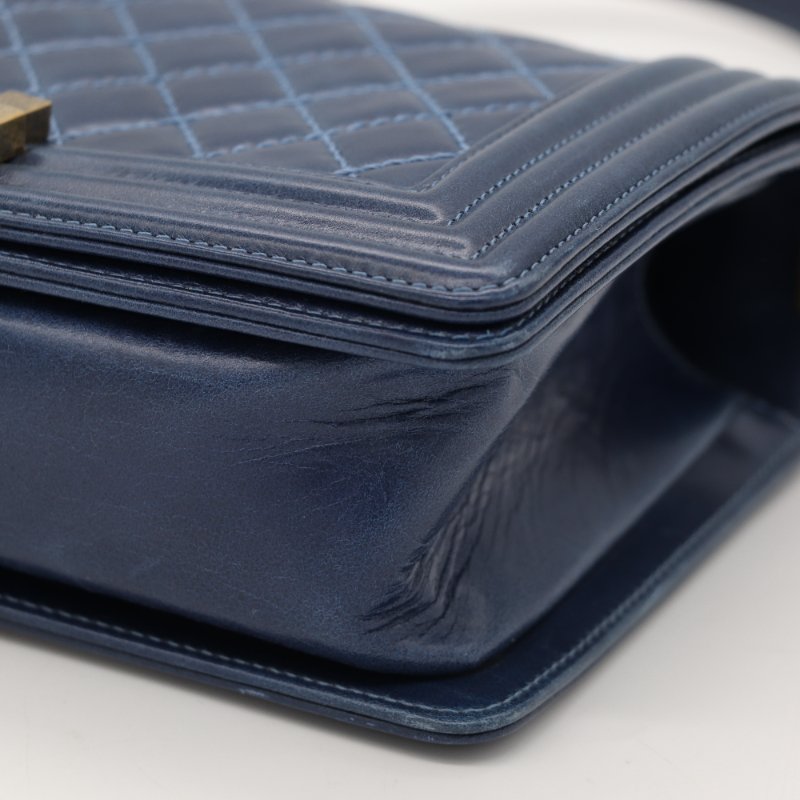 （配件超級齊全♥️）Chanel 香奈兒 LeBoy 中型 25cm 牛蠟皮 復古藍 做舊金釦 鏈條包 斜背包 17 開-9