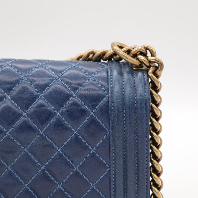 （配件超級齊全♥️）Chanel 香奈兒 LeBoy 中型 25cm 牛蠟皮 復古藍 做舊金釦 鏈條包 斜背包 17 開-11