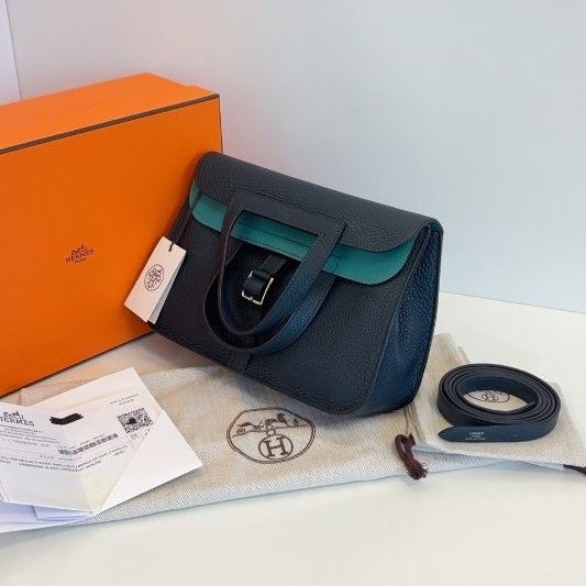 閒置新 Hermes愛馬仕 Halzan25馬蹄郵差包 鬆柏綠拼薄荷綠 TC皮銀扣-3