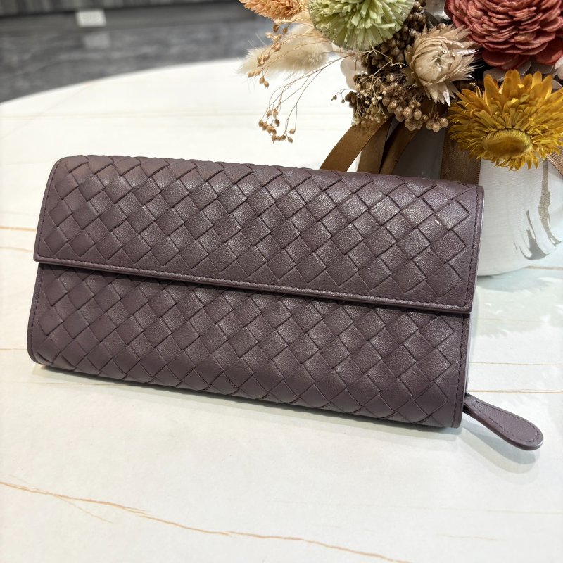 *SHIHNA名牌精品* BOTTEGA VENETA 藕紫羊皮編織長夾-0