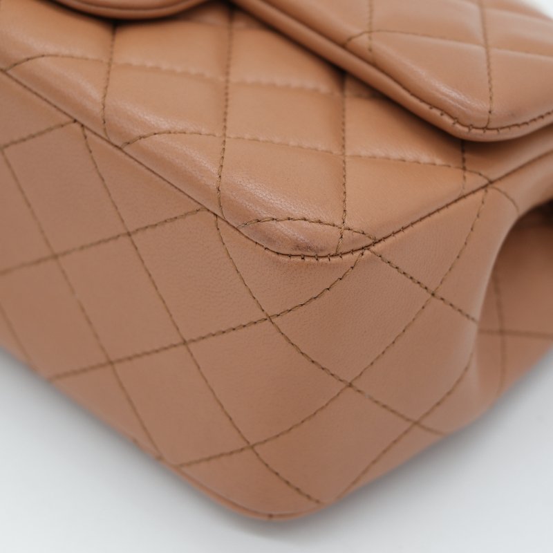全網最低（限時特價♥️金球 CF）Chanel 香奈兒 Classic Flap CF 20cm 金球 CF 奶茶色 牛皮 金釦 鏈條包 斜背包-11
