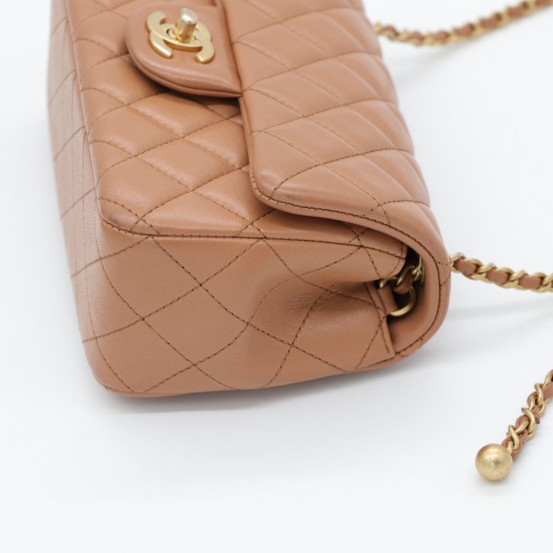 全網最低（限時特價♥️金球 CF）Chanel 香奈兒 Classic Flap CF 20cm 金球 CF 奶茶色 牛皮 金釦 鏈條包 斜背包-14
