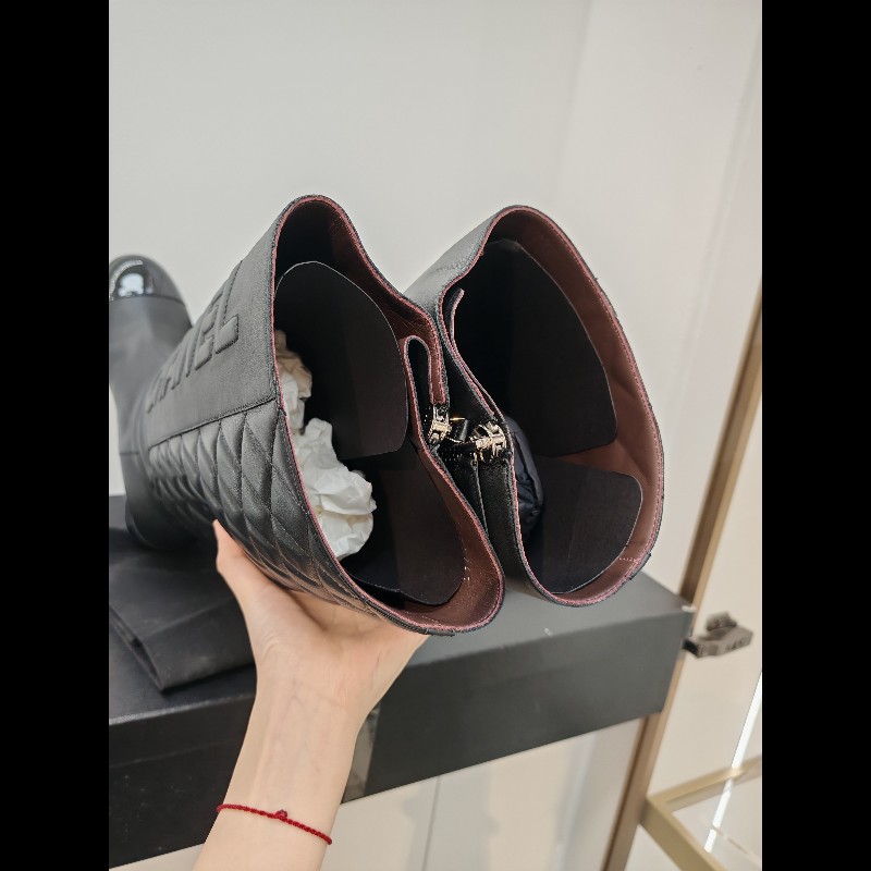 Chanel boot 全新有盒-11