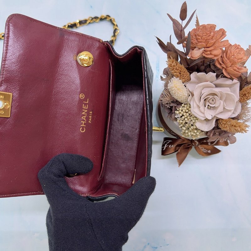 CHANEL 迷你圓扣方胖鏈帶包-5