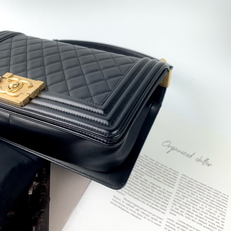 Chanel boy25牛皮黑金-6