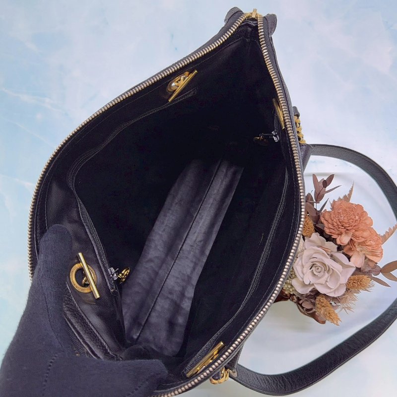 CHANEL Vintage黑金荔枝金球肩背包-4