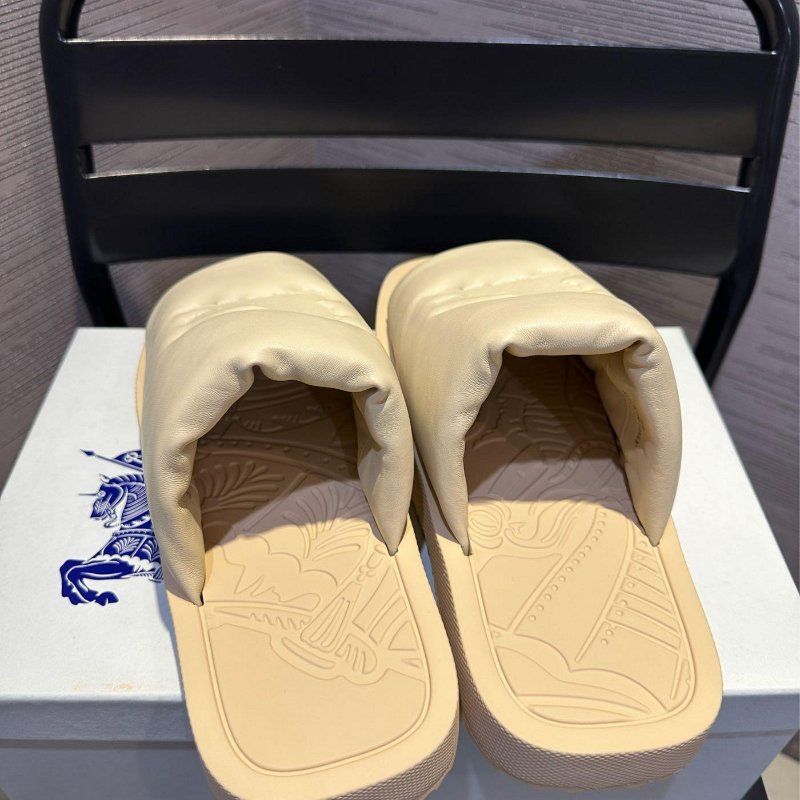 💎Han's house精品服飾💎 burberry 戰馬 小羊皮 拖鞋 義大利製 現貨 7 ~ 8 原價26000-2