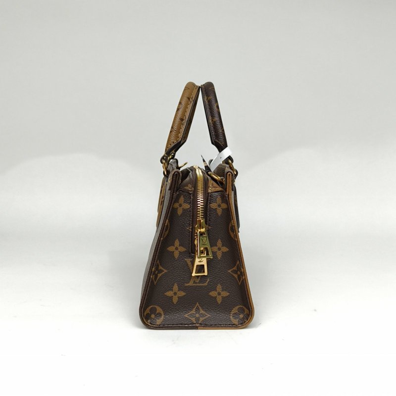 LOUIS VUITTON OnthegoEastWest橫版三合一老花PVC晶片肩背包-1