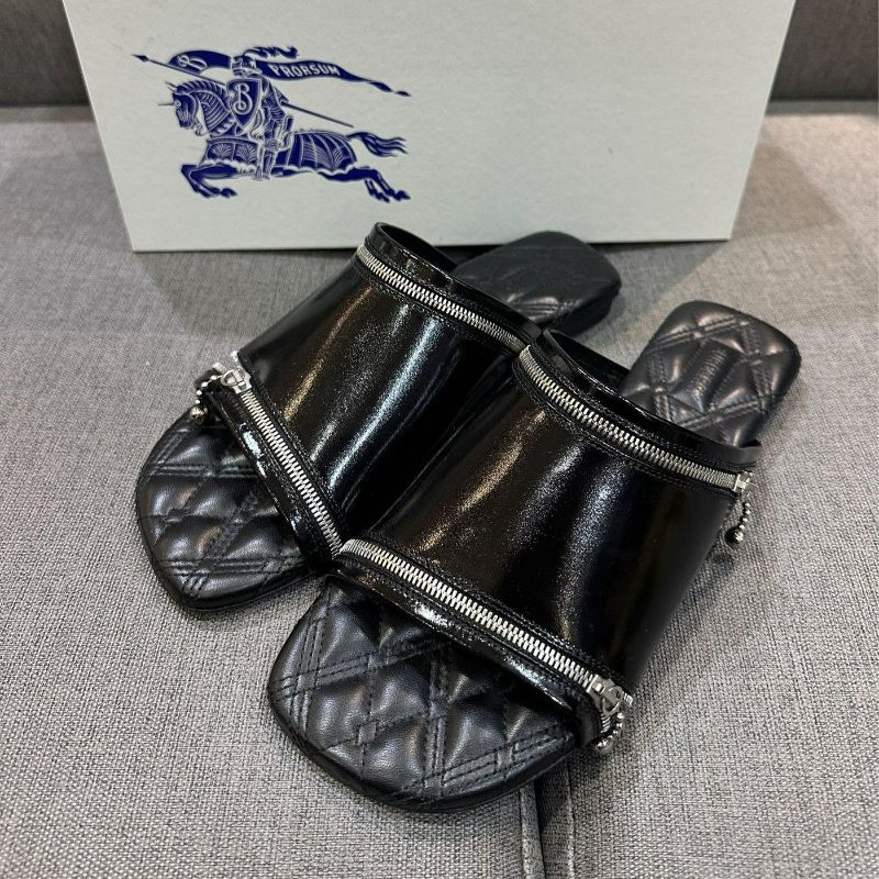 💎Han's house精品服飾💎burberry 小牛皮 拖鞋  現貨 24-0