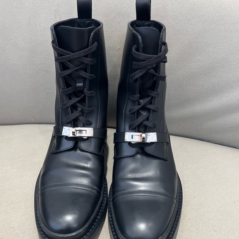 Hermes/愛馬仕 Kelly扣黑色馬丁靴