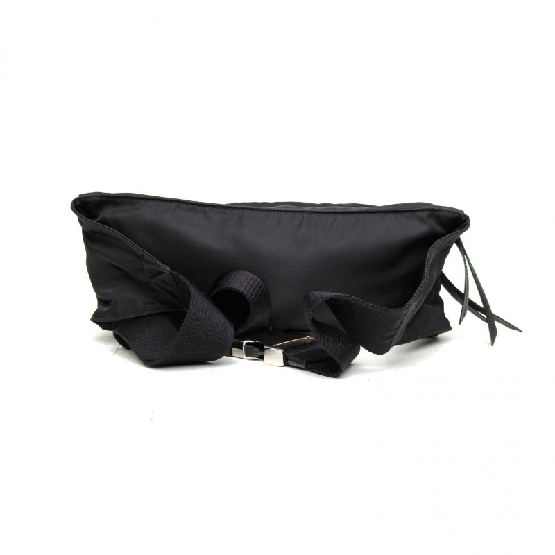 PRADA 黑色尼龍Prada三角標胸包肩背包-2