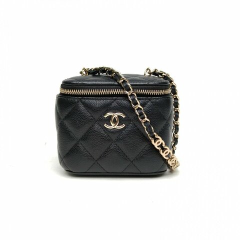 CHANEL 22P方盒子化妝包黑色荔枝牛皮31開金扣雙C吊飾肩背包