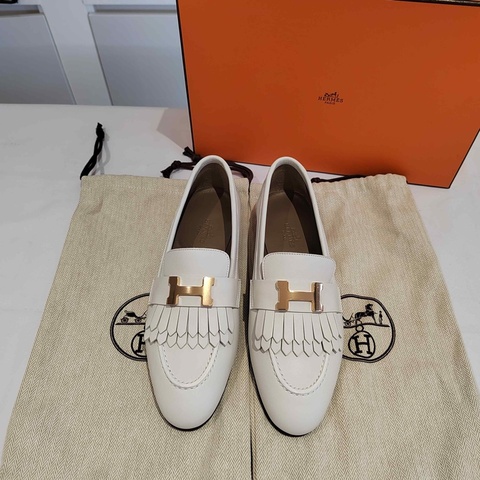 閒置新愛馬仕HERMES 康康扣白流蘇法式復古樂福鞋