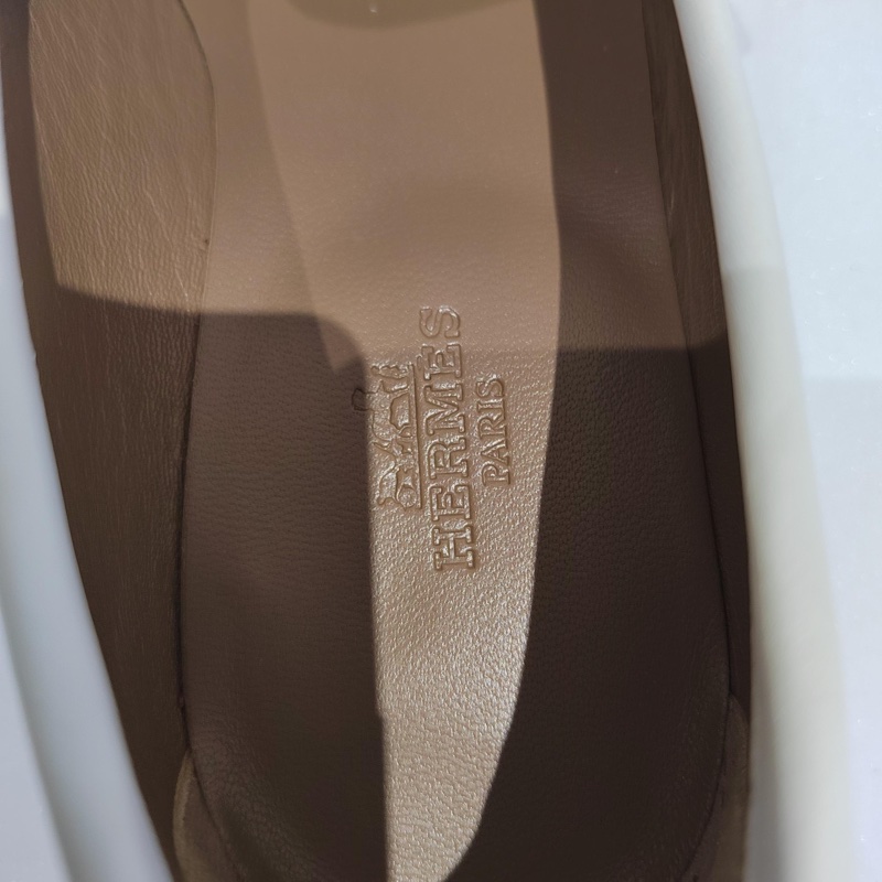 閒置新愛馬仕HERMES 康康扣白流蘇法式復古樂福鞋-5