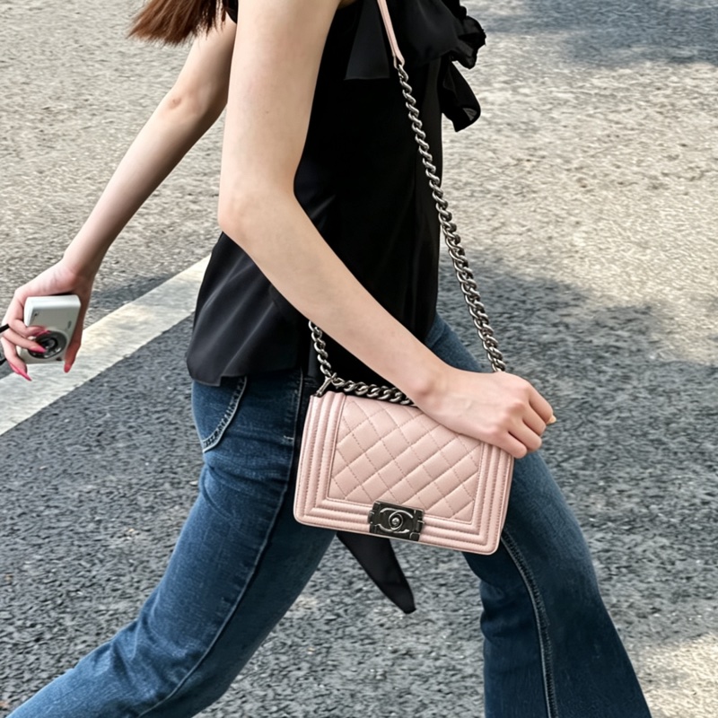 CHANEL香奈兒銀扣菱格紋牛皮中號LEBOY單肩斜挎包🌸香奈兒藕粉色-28