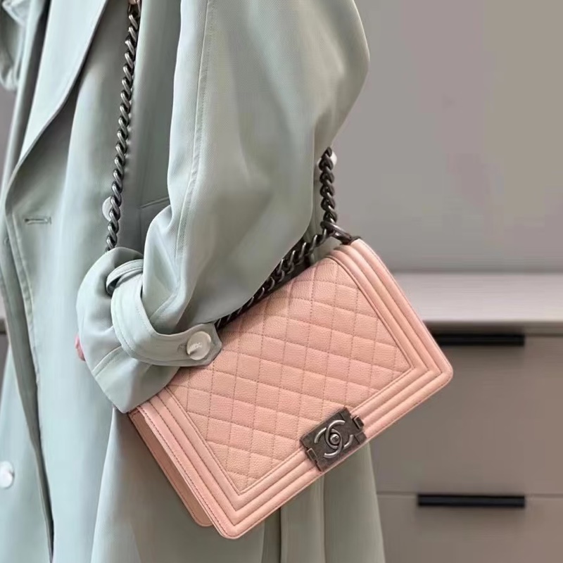 CHANEL香奈兒銀扣菱格紋牛皮中號LEBOY單肩斜挎包🌸香奈兒藕粉色-30