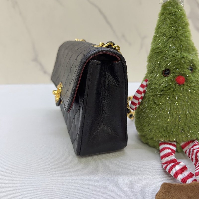 CHANEL vintage迷你圓扣菱格方胖鏈帶包-2