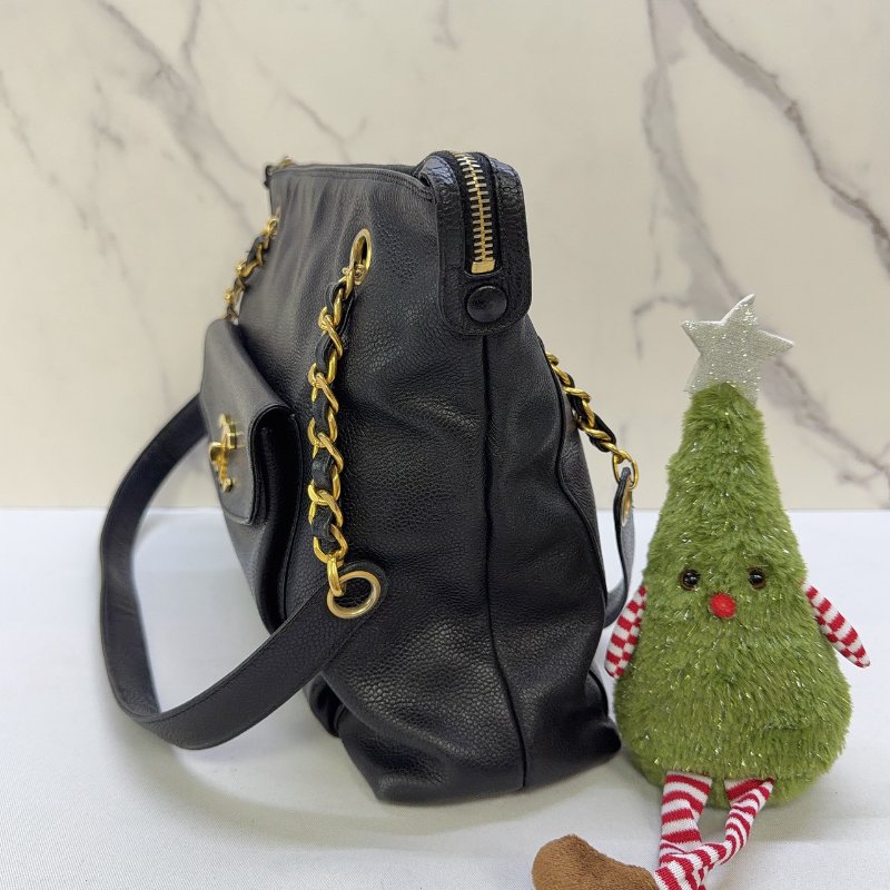 CHANEL Vintage黑金荔枝皮肩背包-2