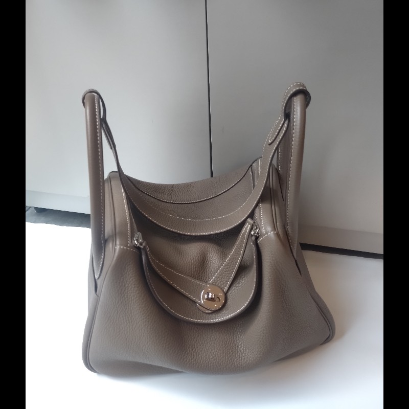 Hermes 銀釦象灰皮革Lindy 30-0