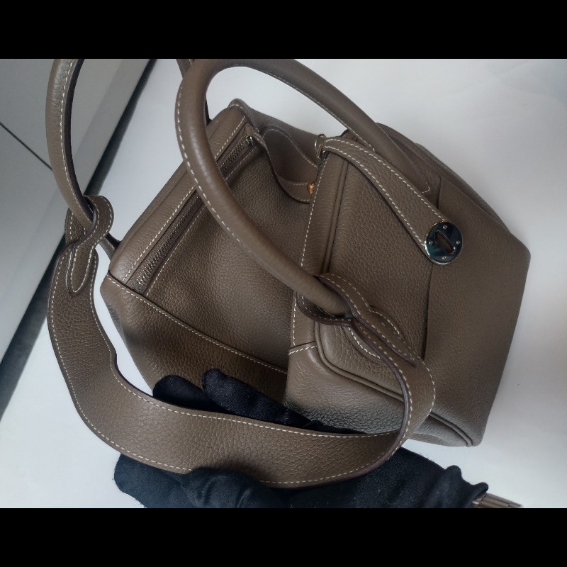 Hermes 銀釦象灰皮革Lindy 30-8