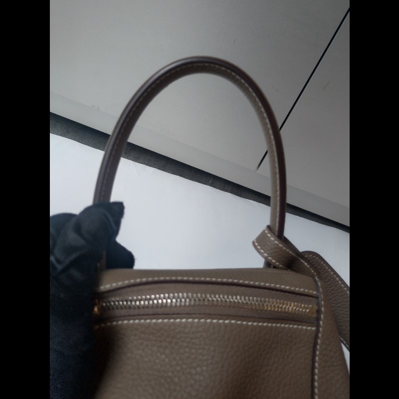 Hermes 銀釦象灰皮革Lindy 30-9