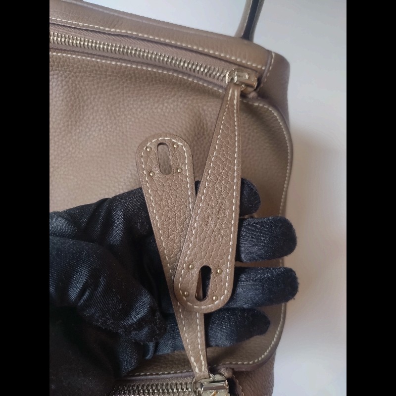 Hermes 銀釦象灰皮革Lindy 30-12