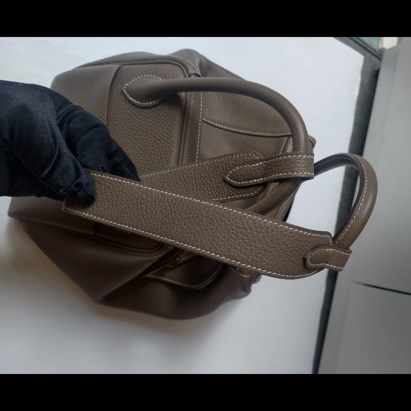 Hermes 銀釦象灰皮革Lindy 30-14