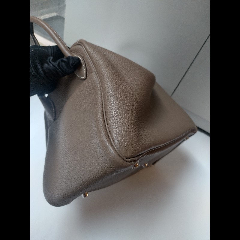 Hermes 銀釦象灰皮革Lindy 30-21