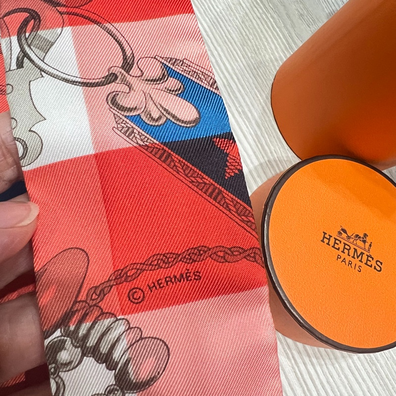 Hermes twilly 絲巾/綁包包絲巾-5