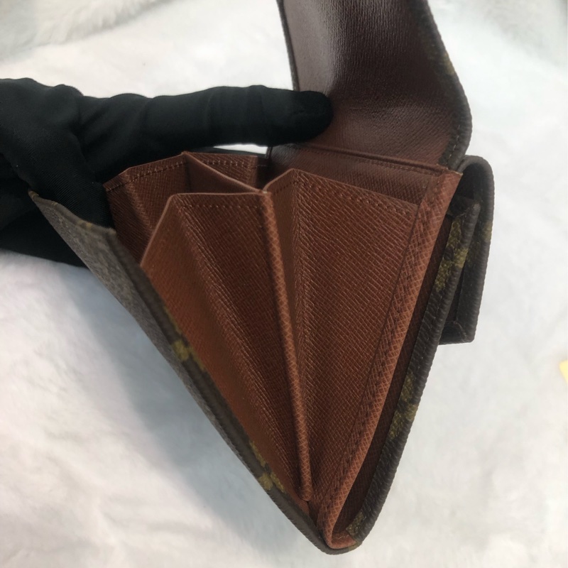 LV 雙面老花兩摺銀包 男/女 XC435-8