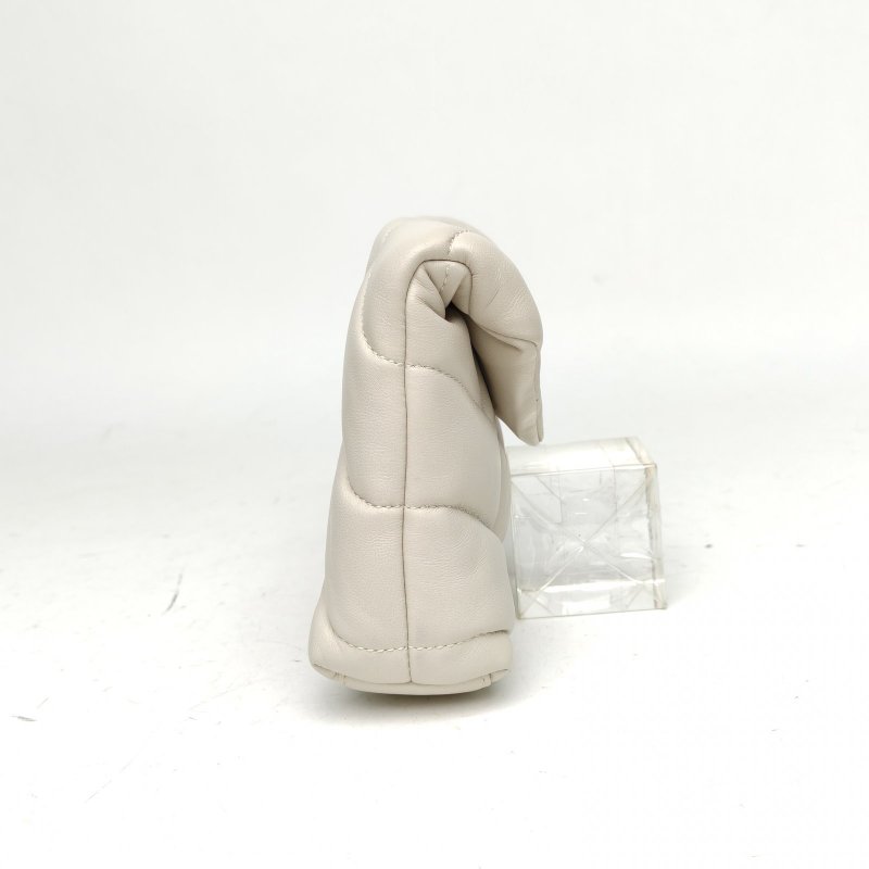 SAINT LAURENT 白色羊皮手拿包泡芙肩背包-3