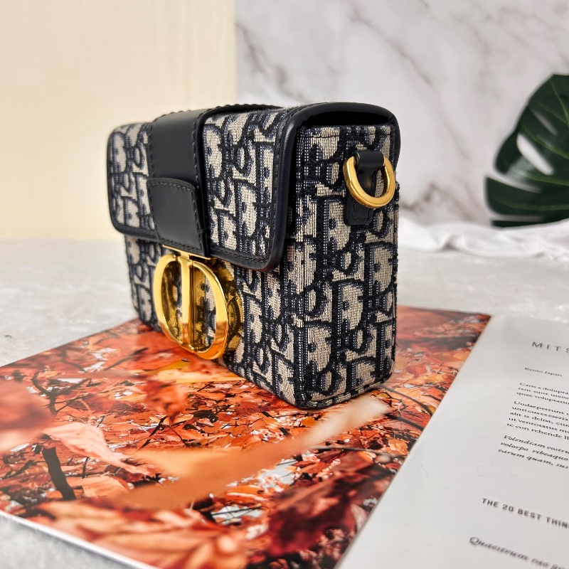Christian Dior mini Box 藍原花蒙田 30 肩背包-12
