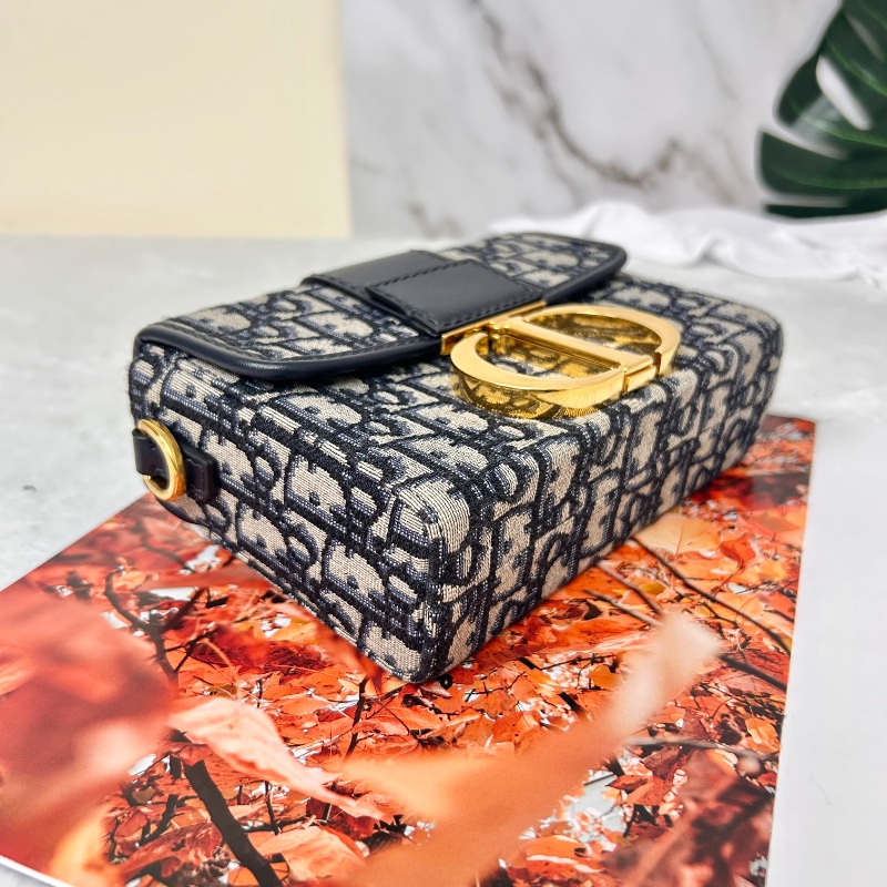Christian Dior mini Box 藍原花蒙田 30 肩背包-14