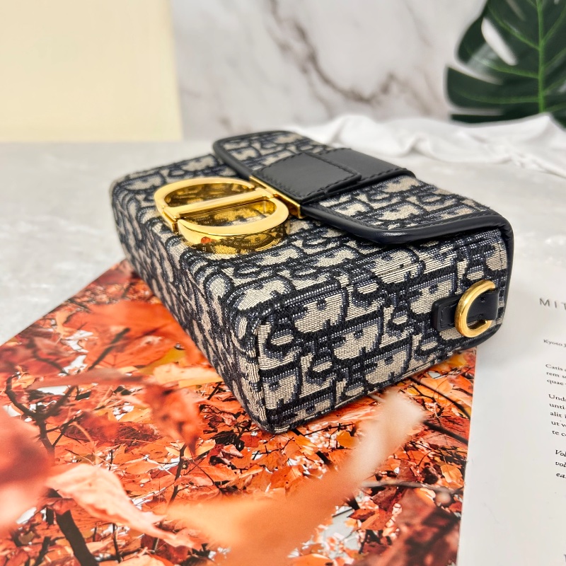 Christian Dior mini Box 藍原花蒙田 30 肩背包-15
