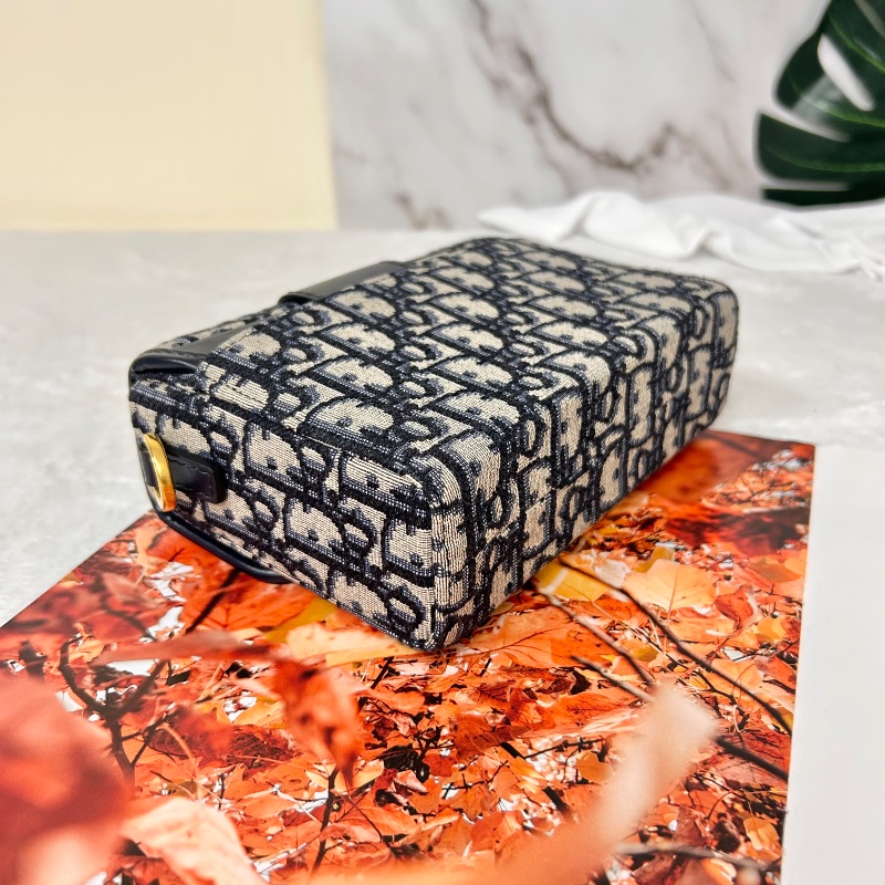 Christian Dior mini Box 藍原花蒙田 30 肩背包-16