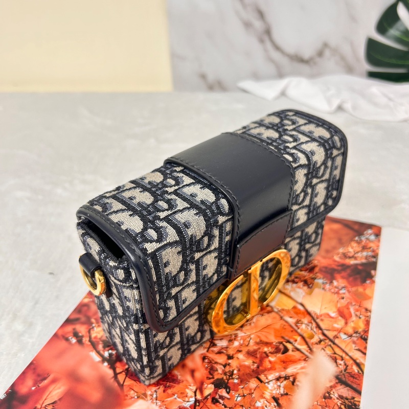 Christian Dior mini Box 藍原花蒙田 30 肩背包-18