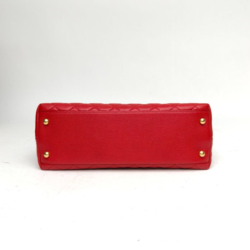 CHANEL CocoHandle中號紅色荔枝牛皮24開金扣肩背包-4