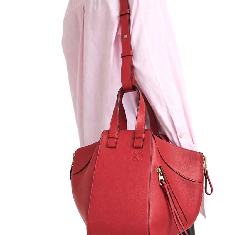 Loewe Hammock 吊床包小號斜背包手提包-1