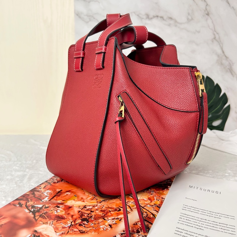 Loewe Hammock 吊床包小號斜背包手提包-12