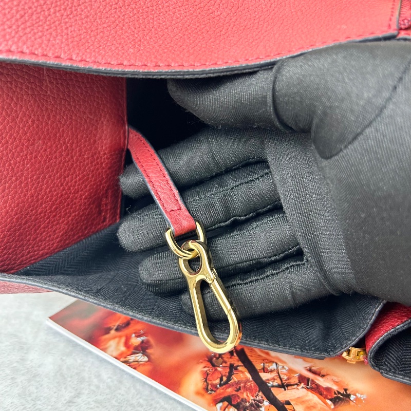 Loewe Hammock 吊床包小號斜背包手提包-24