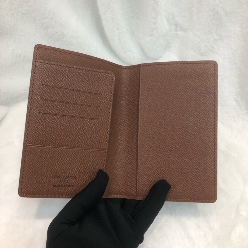 LV 老花 Passport Case XC428-5